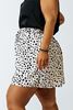 Immagine di PLUS SIZE DALMATION PRINT HIGH WAIST SHORTS
